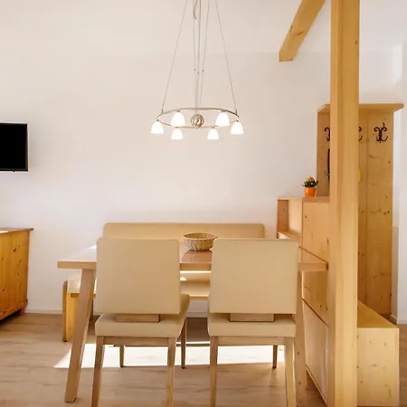 Haus Am Hof Appartamento *